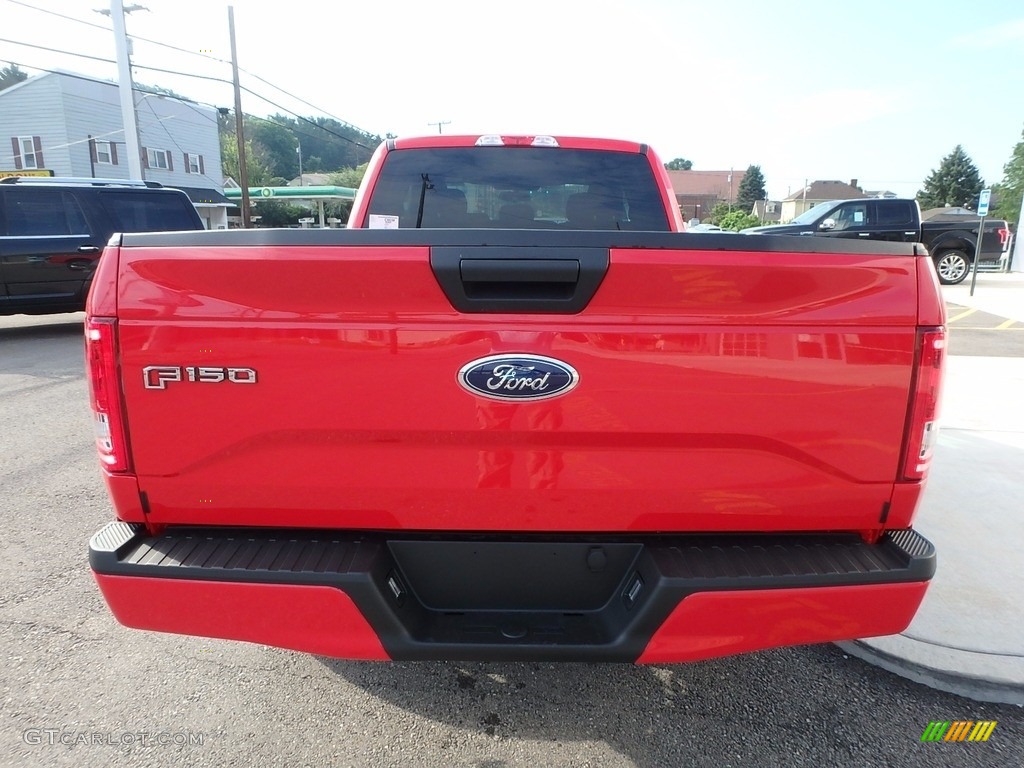 2017 F150 XL SuperCab 4x4 - Race Red / Earth Gray photo #6