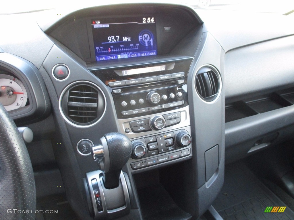 2015 Pilot EX-L 4WD - Modern Steel Metallic / Black photo #12