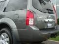 2008 Storm Gray Nissan Pathfinder SE 4x4  photo #17