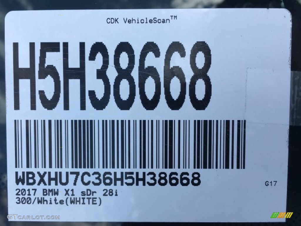 2017 X1 sDrive28i - Alpine White / Black photo #10