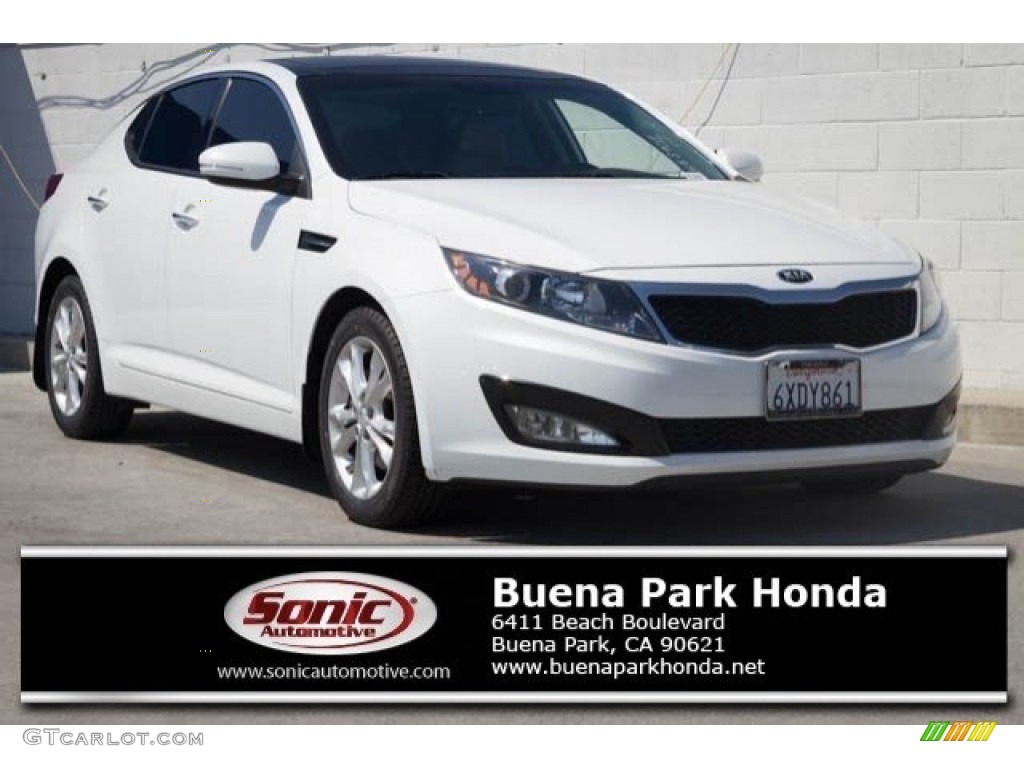 Snow White Pearl Kia Optima