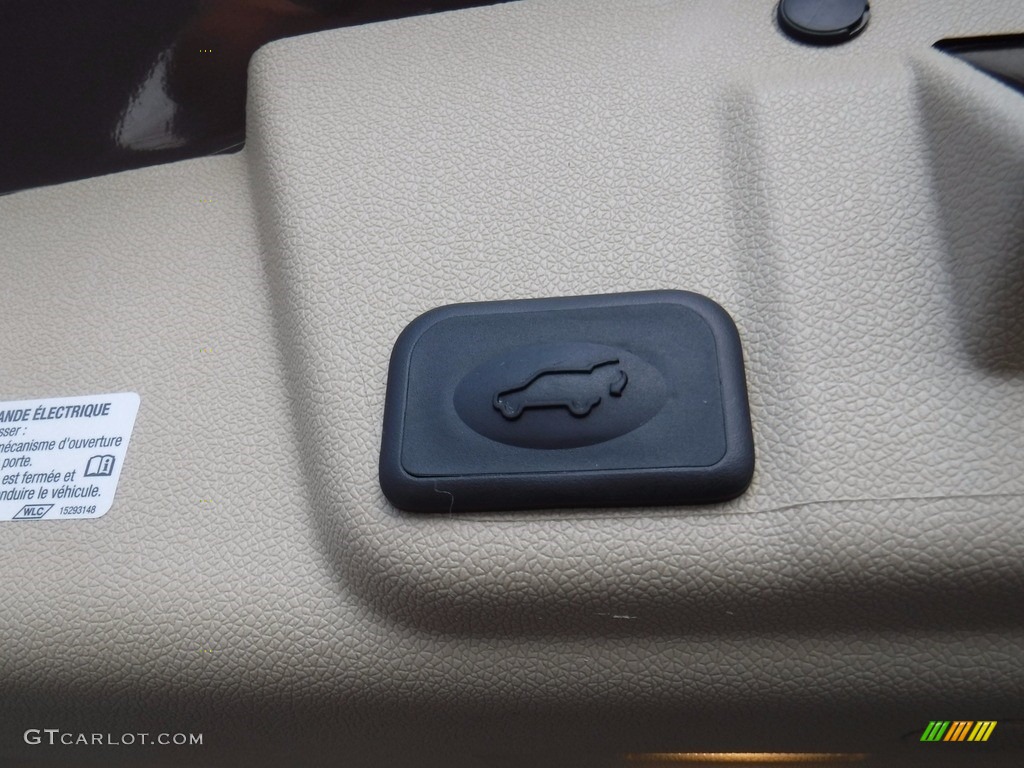 2008 Enclave CXL AWD - Cocoa Metallic / Cashmere/Cocoa photo #32