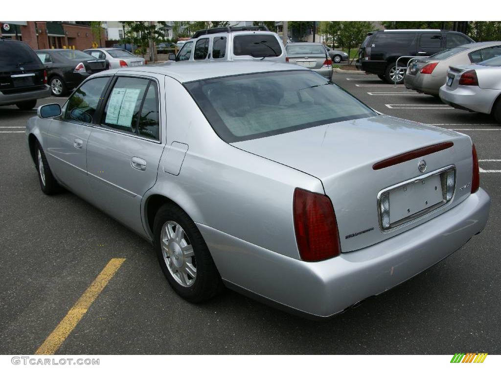 2003 DeVille Sedan - Sterling Silver / Dark Gray photo #6