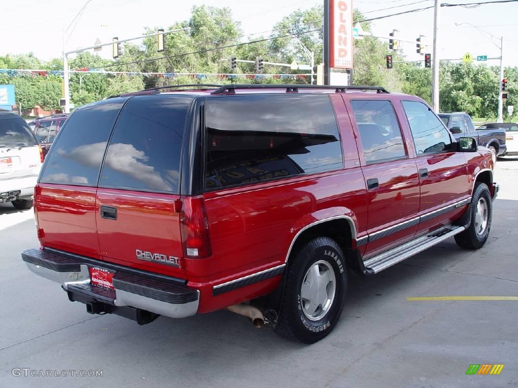 1995 Suburban K1500 LS 4x4 - Bright Red / Bordeaux Red photo #7