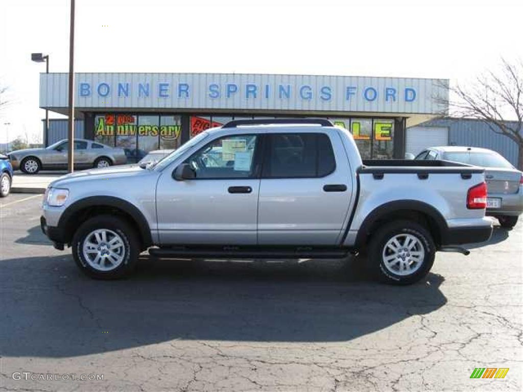 Brilliant Silver Metallic Ford Explorer Sport Trac