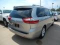 2017 Silver Sky Metallic Toyota Sienna LE  photo #2