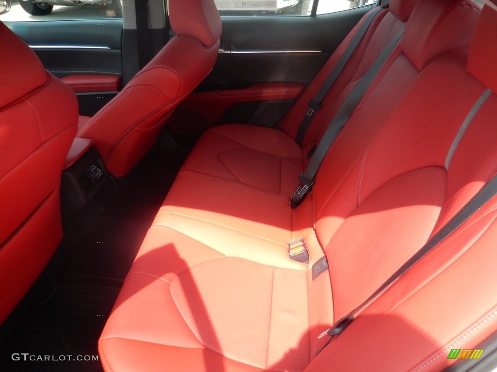 2018 Camry XSE - Wind Chill Pearl / Cockpit Red photo #5
