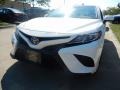 Super White - Camry SE Photo No. 1