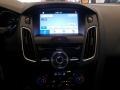 White Gold - Focus SEL Sedan Photo No. 12