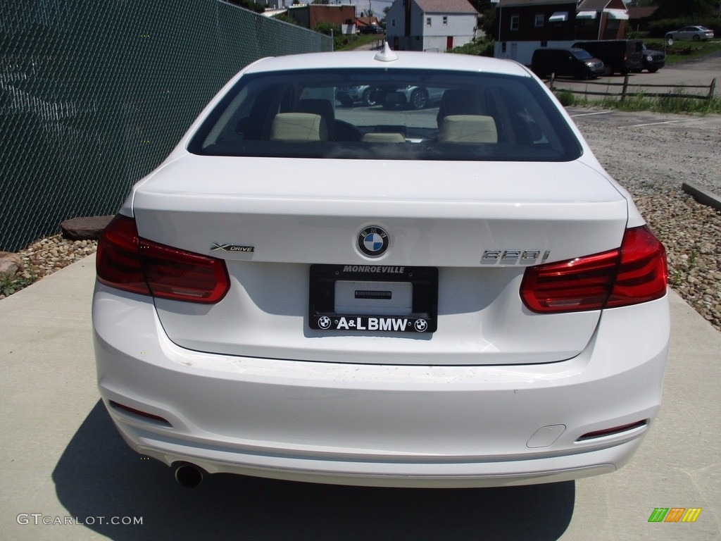 2017 3 Series 320i xDrive Sedan - Alpine White / Venetian Beige/Black photo #4