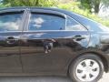 Black - Camry LE Photo No. 15