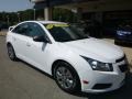 Summit White - Cruze LS Photo No. 3