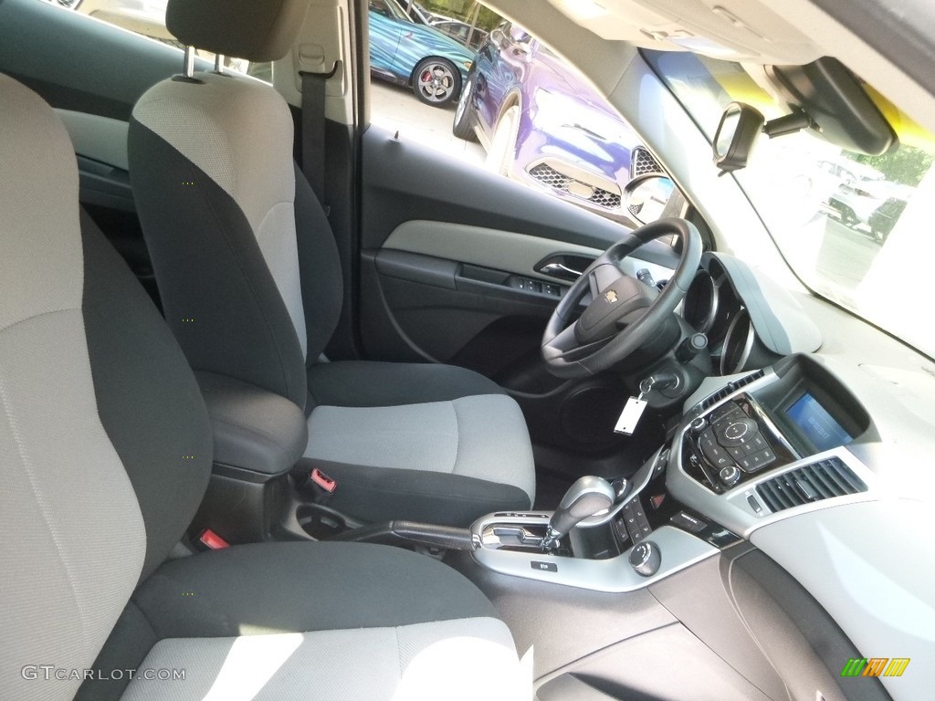 2011 Cruze LS - Imperial Blue Metallic / Jet Black/Medium Titanium photo #12