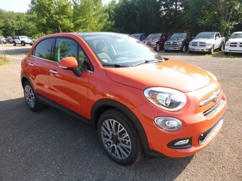2017 Fiat 500X Lounge AWD Data, Info and Specs