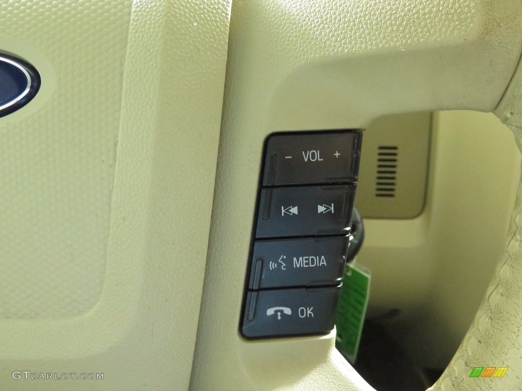 2009 Escape XLT V6 4WD - Kiwi Green Metallic / Camel photo #28