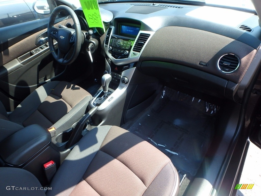 2015 Cruze LT - Autumn Bronze Metallic / Brownstone photo #16
