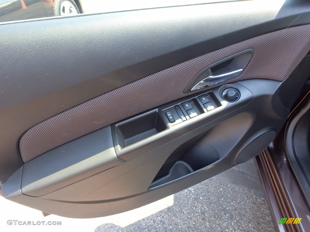 2015 Cruze LT - Autumn Bronze Metallic / Brownstone photo #24