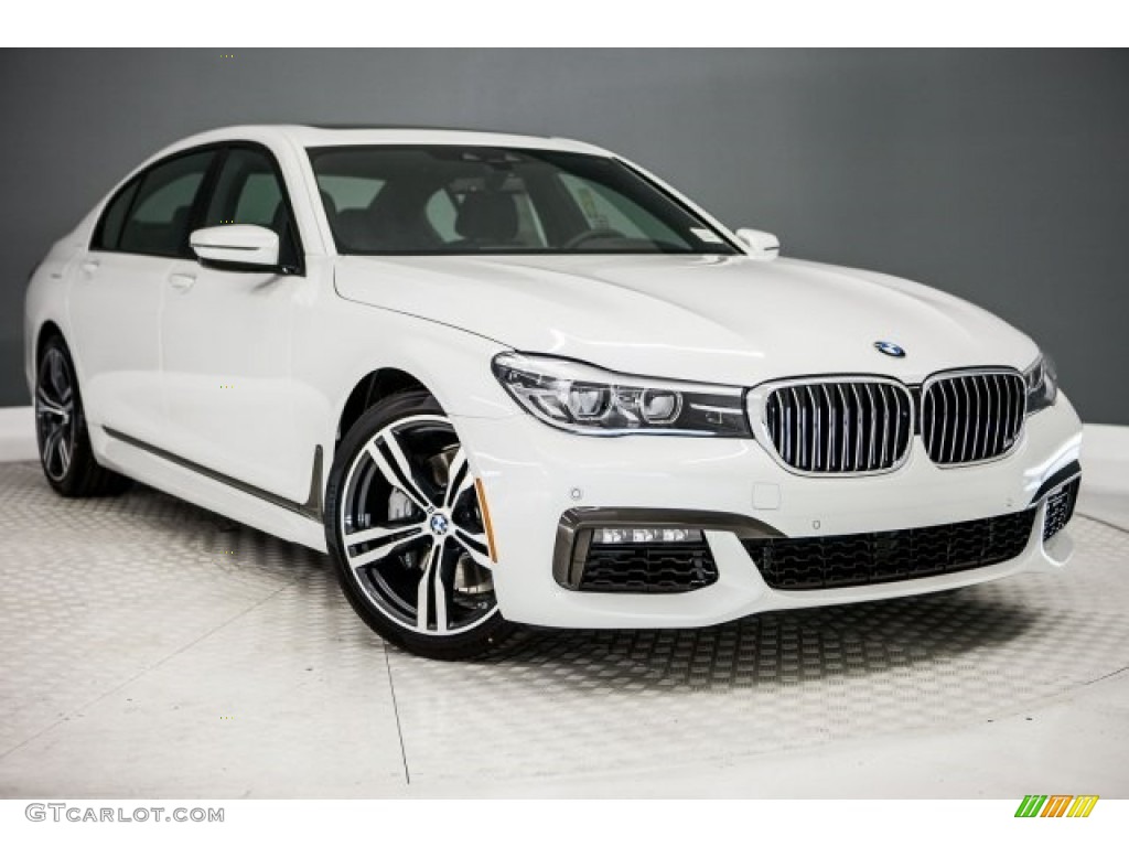 2018 7 Series 740i Sedan - Mineral White Metallic / Black photo #12