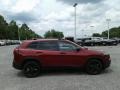 Deep Cherry Red Crystal Pearl - Cherokee Sport Altitude Photo No. 6