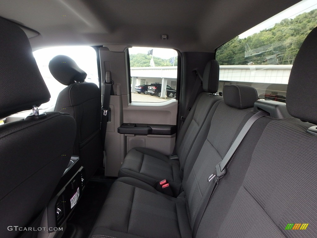 2017 F150 XL SuperCab 4x4 - Shadow Black / Black photo #11