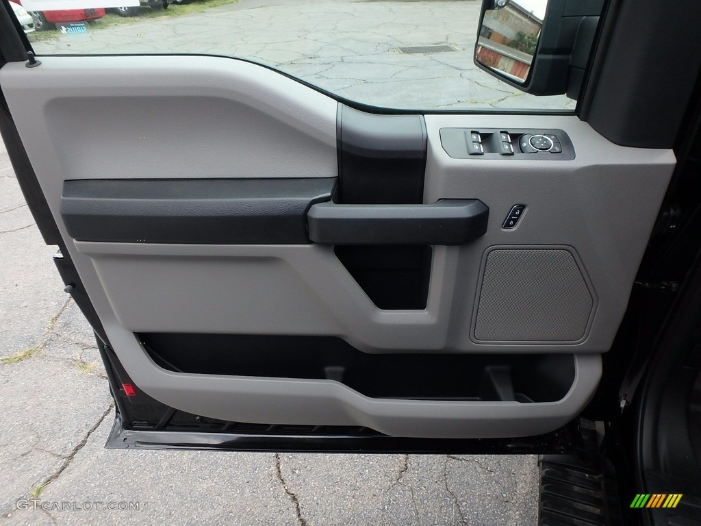 2017 F150 XL SuperCab 4x4 - Shadow Black / Black photo #13