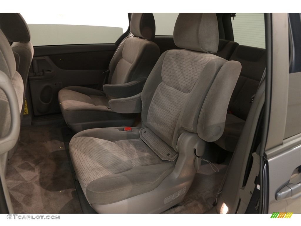 2010 Sienna LE - Slate Metallic / Stone photo #16