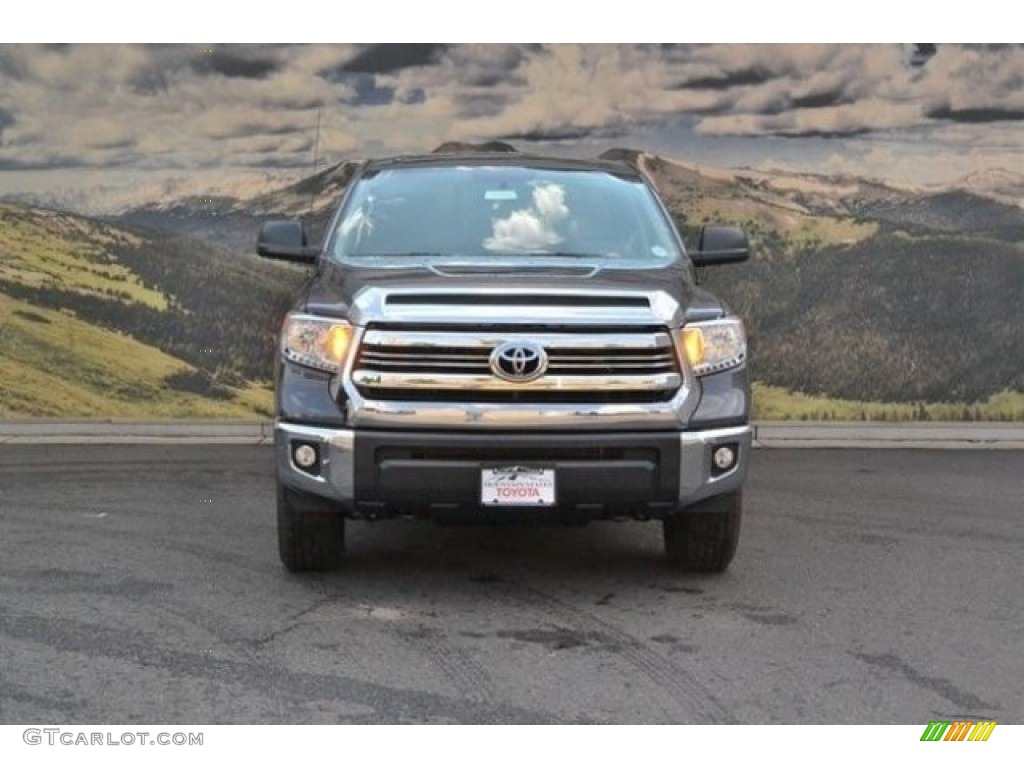 2017 Tundra SR5 Double Cab 4x4 - Magnetic Gray Metallic / Graphite photo #2