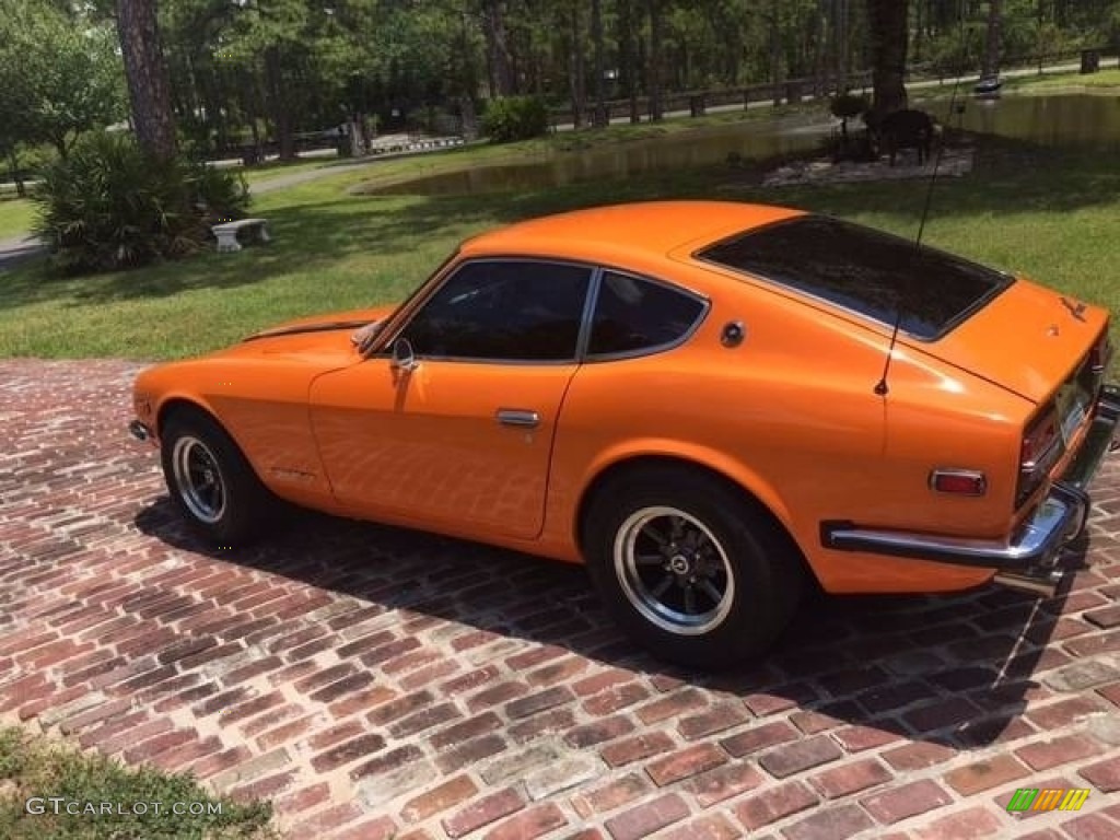New Sight Orange 1971 Datsun 240Z Standard 240Z Model Exterior Photo #122048450