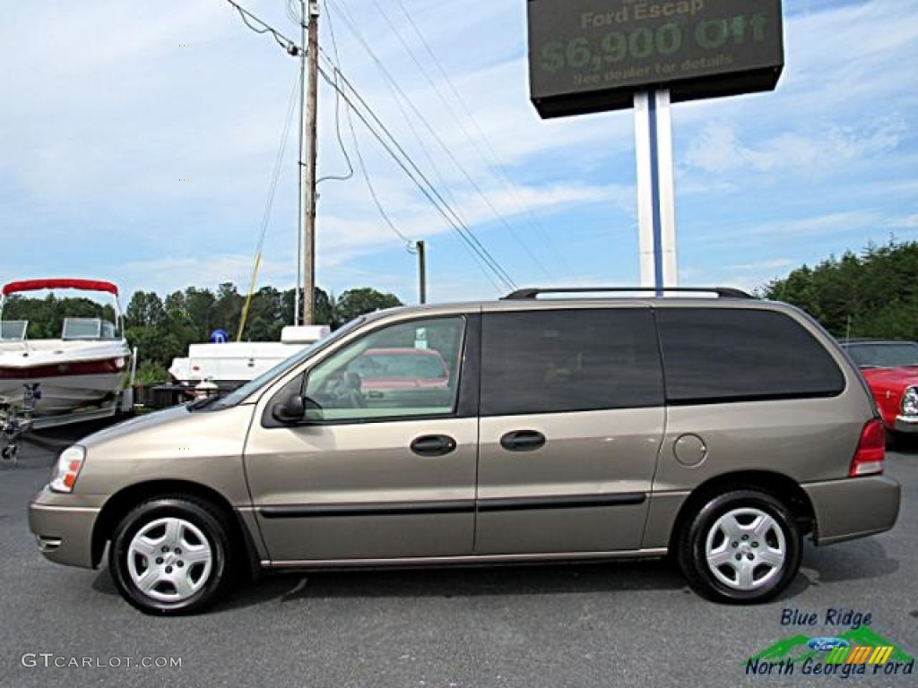 2006 Freestar SE - Arizona Beige Metallic / Pebble Beige photo #2