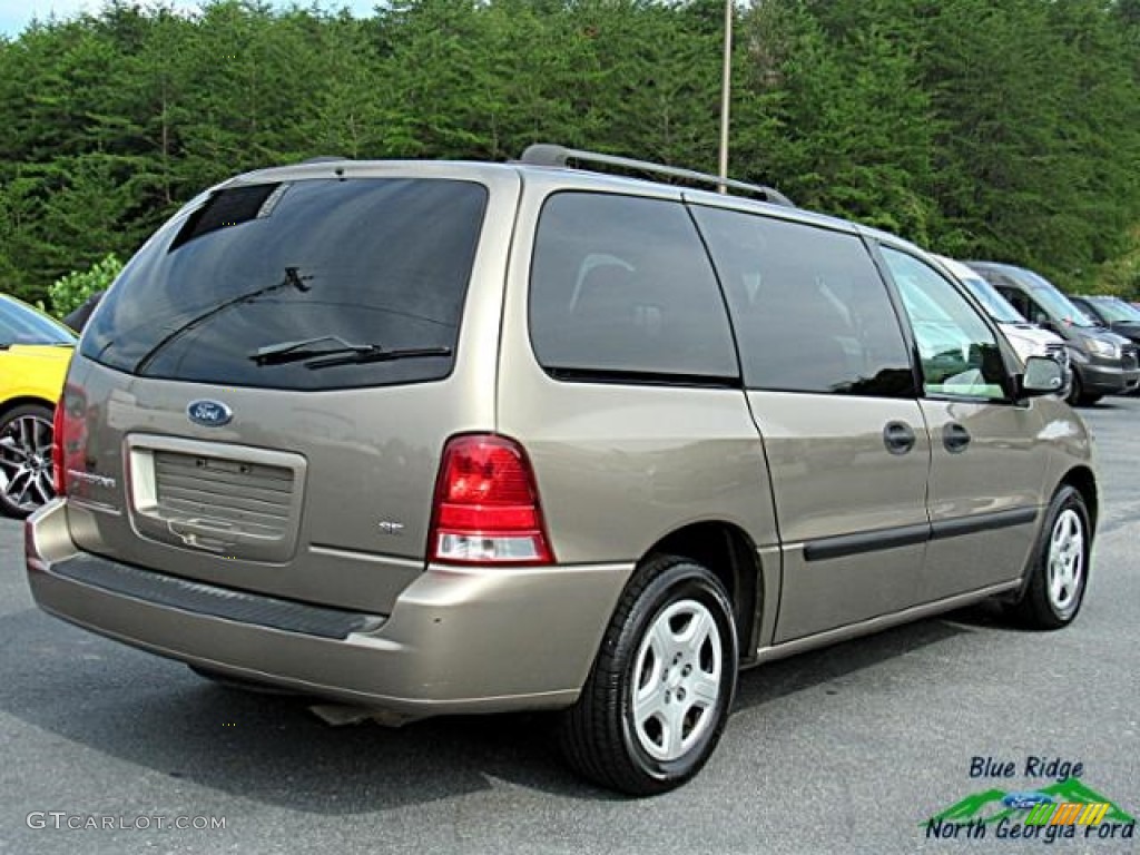 2006 Freestar SE - Arizona Beige Metallic / Pebble Beige photo #5