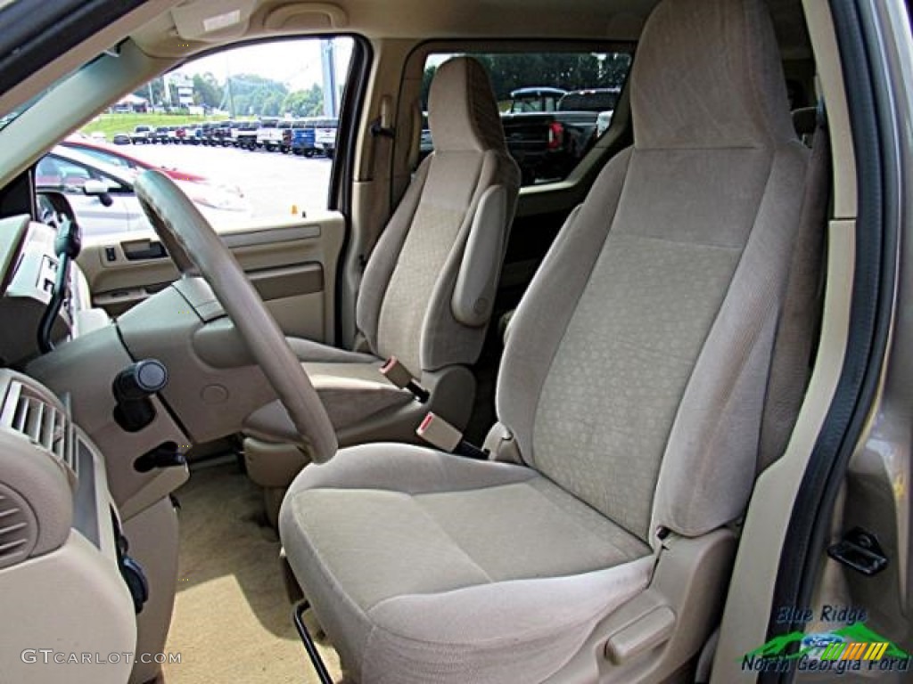 2006 Freestar SE - Arizona Beige Metallic / Pebble Beige photo #13