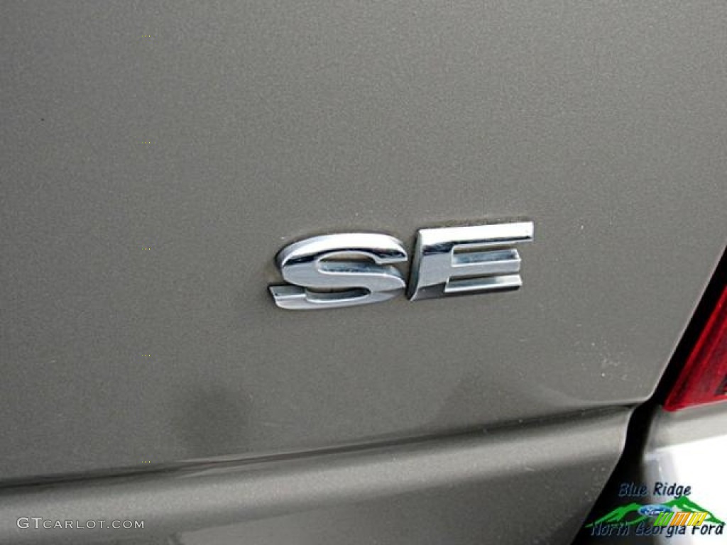 2006 Freestar SE - Arizona Beige Metallic / Pebble Beige photo #30