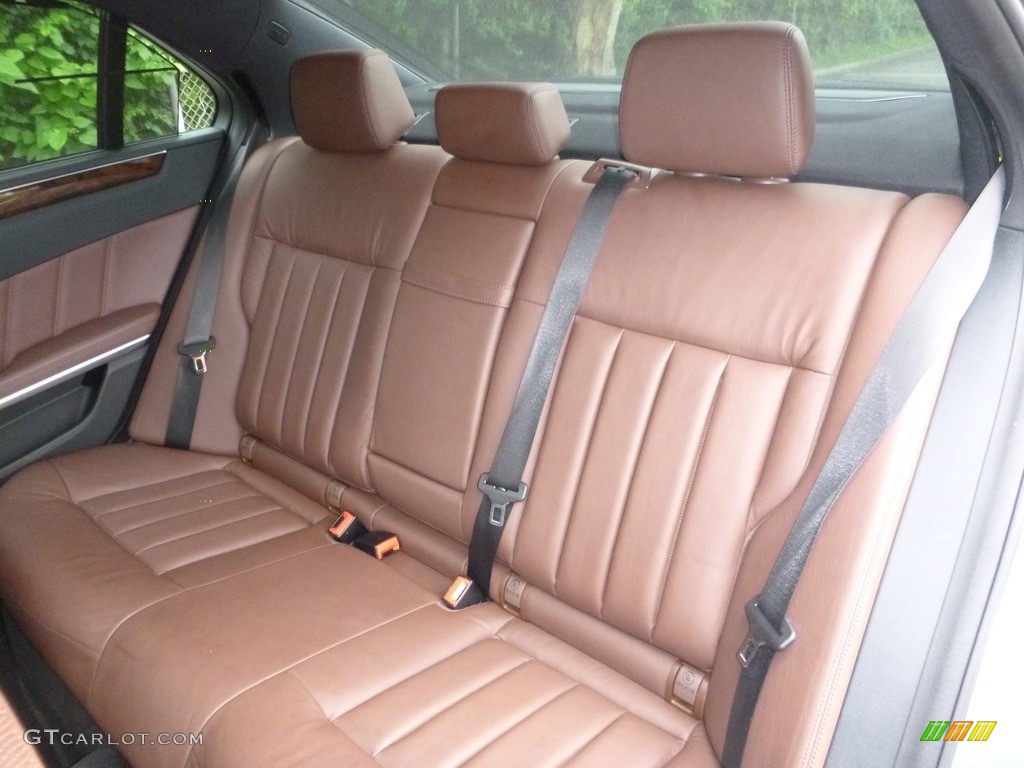 2016 Mercedes-Benz E 250 Bluetec Sedan Rear Seat Photo #122056519