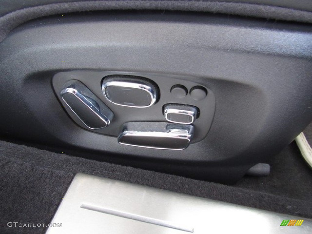 2011 XJ XJ - Ebony Black / Jet Black/Jet Black photo #19