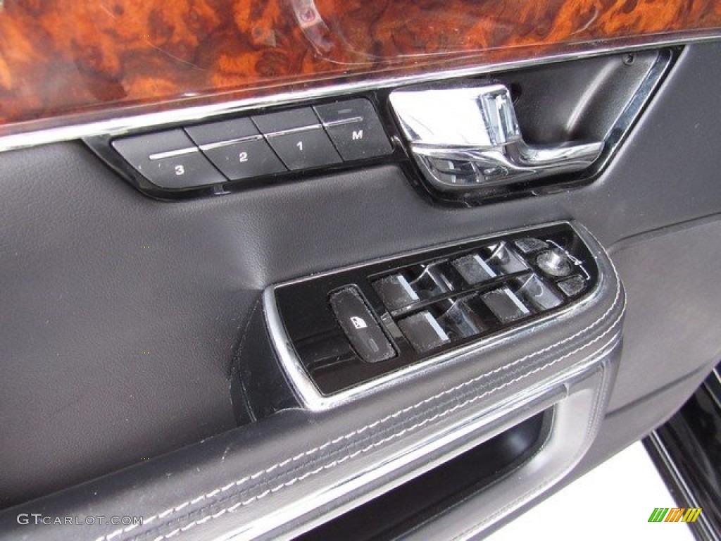 2011 XJ XJ - Ebony Black / Jet Black/Jet Black photo #24