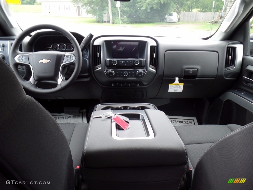 2017 Silverado 2500HD LT Crew Cab 4x4 - Butte Red Metallic / Jet Black photo #40