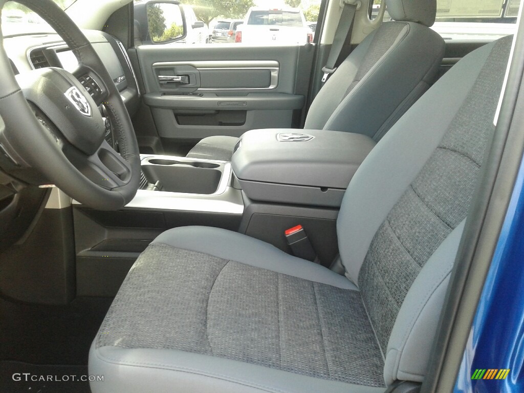 2017 1500 Big Horn Crew Cab - Blue Streak Pearl / Black/Diesel Gray photo #9