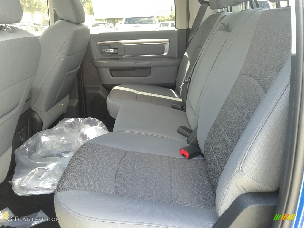 2017 1500 Big Horn Crew Cab - Blue Streak Pearl / Black/Diesel Gray photo #10