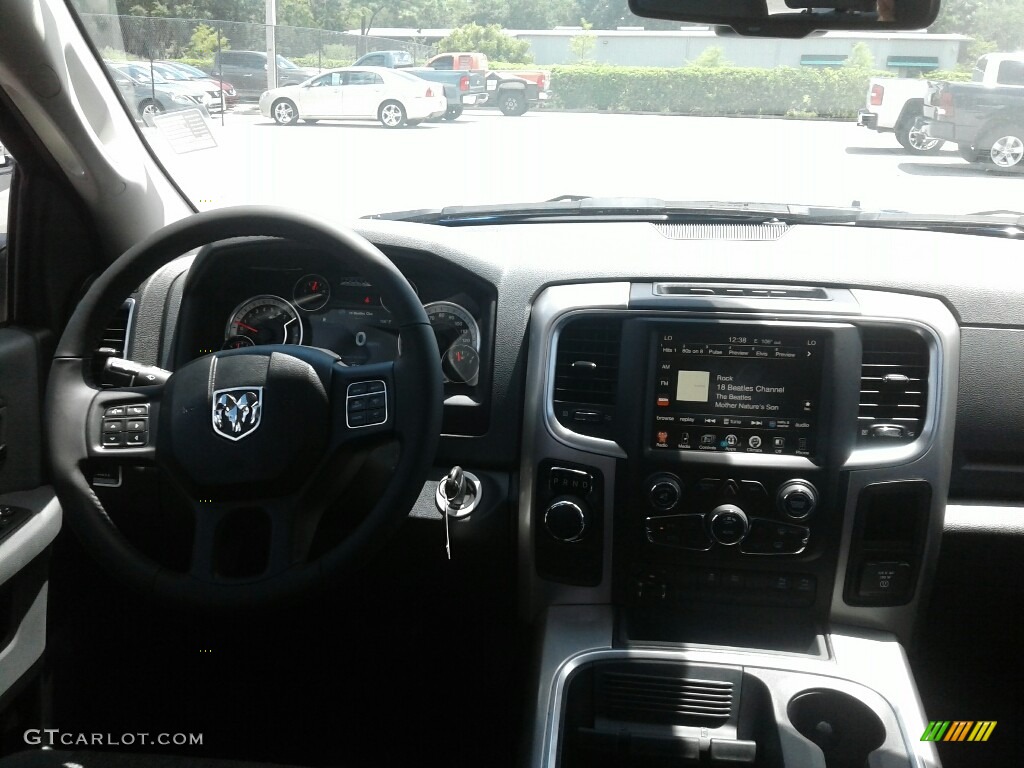 2017 1500 Big Horn Crew Cab - Blue Streak Pearl / Black/Diesel Gray photo #13