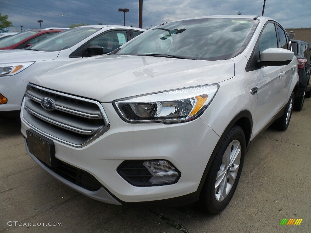 White Platinum Ford Escape