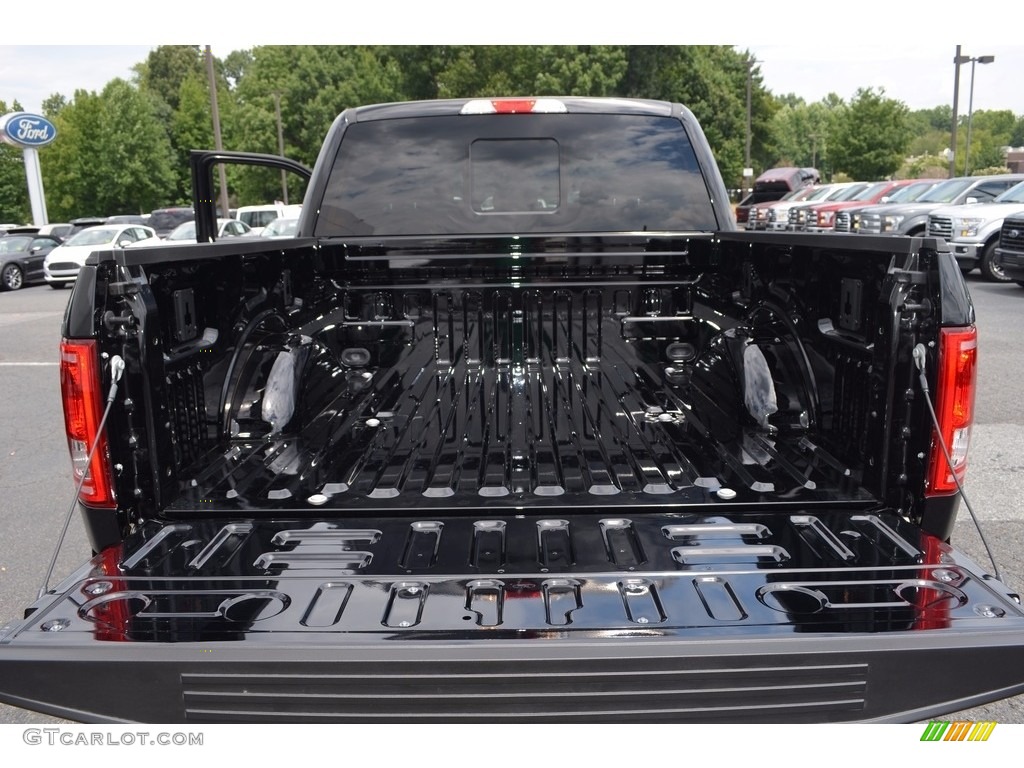 2017 F150 XLT SuperCrew - Shadow Black / Black photo #6