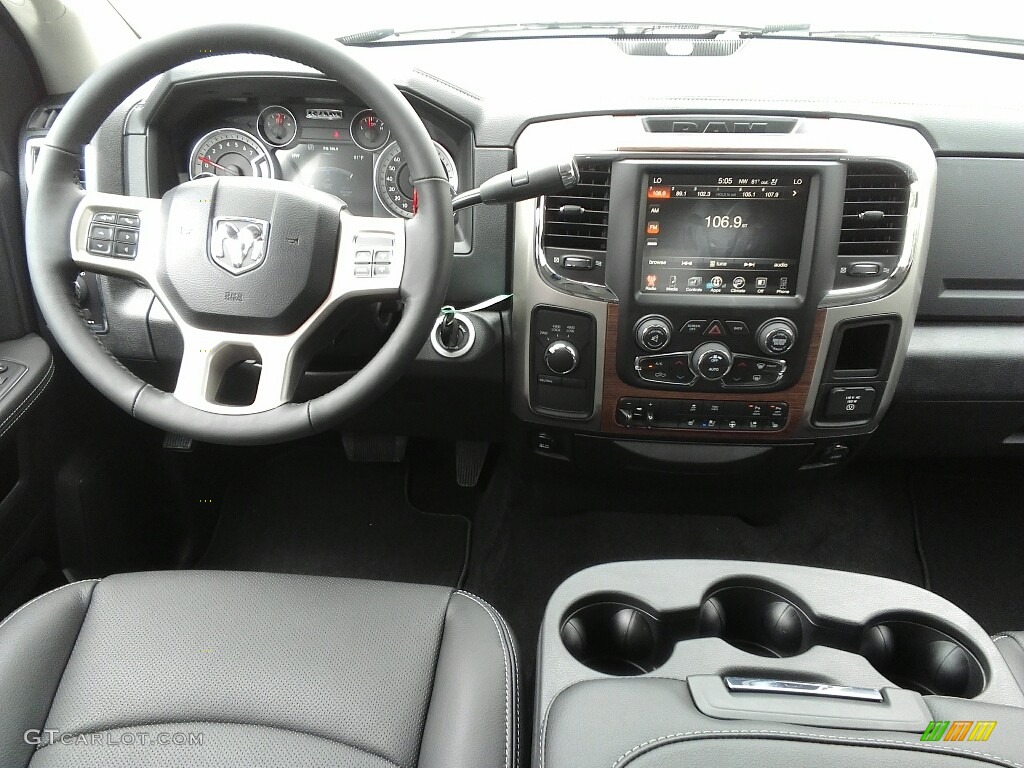2017 Ram 2500 Laramie Crew Cab 4x4 Black Dashboard Photo #122076857