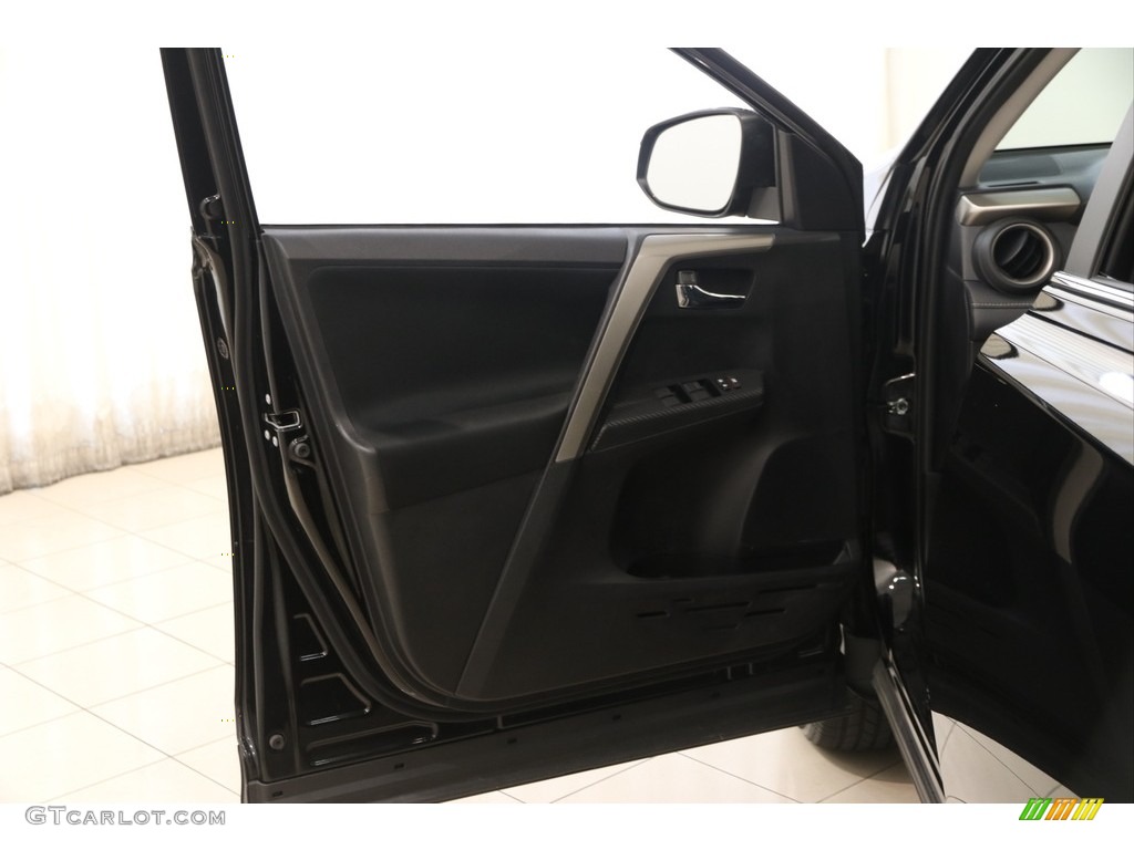 2014 RAV4 XLE AWD - Black / Black photo #4