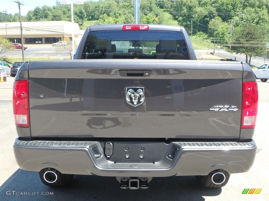 2017 1500 Express Quad Cab 4x4 - Granite Crystal Metallic / Black/Diesel Gray photo #5