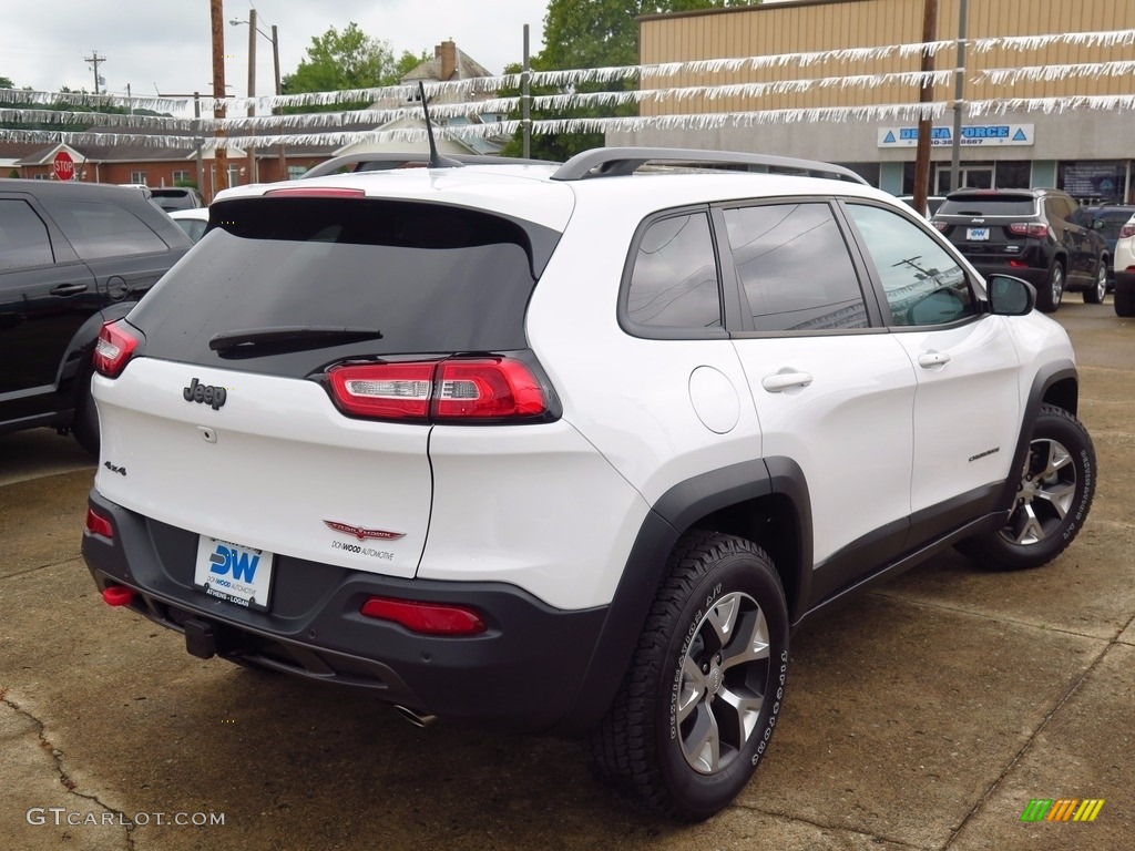 2017 Cherokee Trailhawk 4x4 - Bright White / Black photo #7