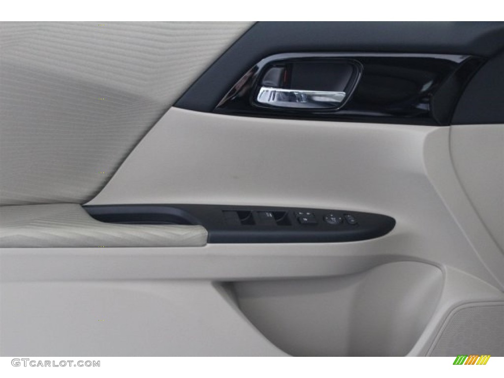 2017 Accord LX Sedan - Crystal Black Pearl / Ivory photo #7