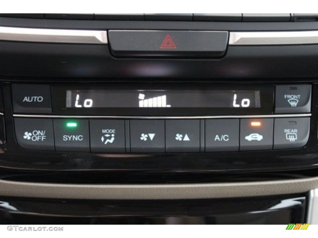 2017 Accord LX Sedan - Crystal Black Pearl / Ivory photo #18