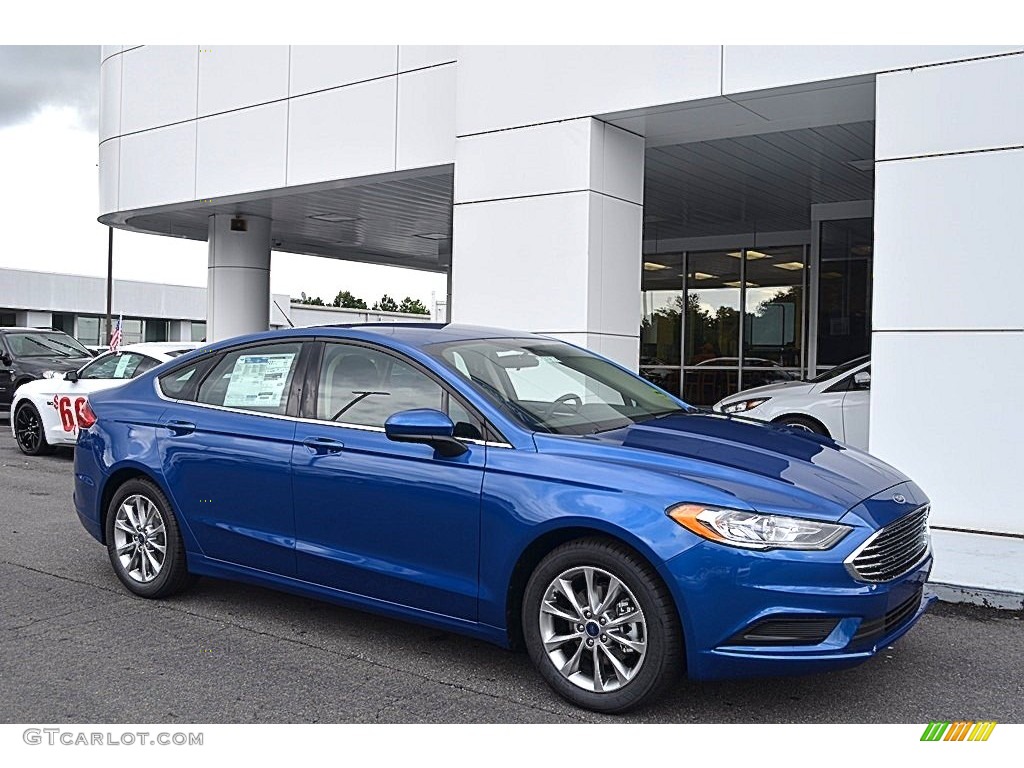 2017 Fusion SE - Lightning Blue / Ebony photo #1