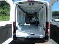 Oxford White - Transit Van 250 MR Long Photo No. 6