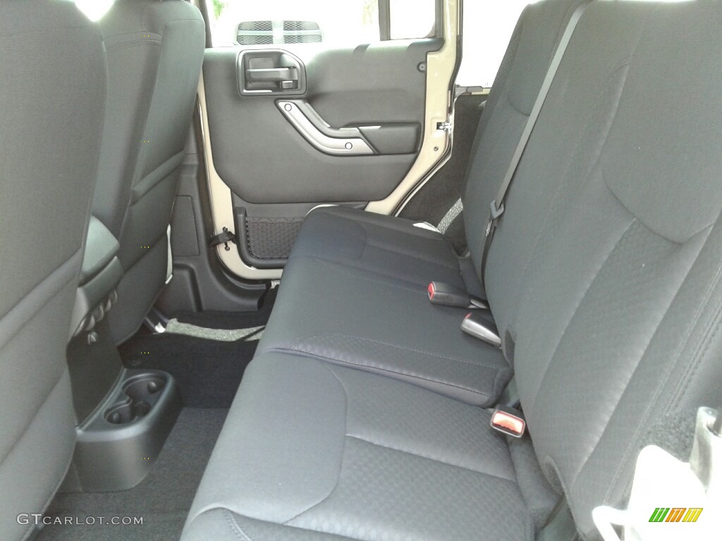 2017 Wrangler Unlimited Sport 4x4 - Gobi / Black photo #10